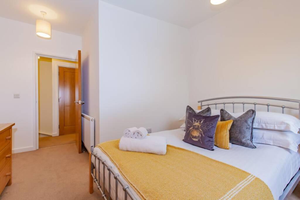 Unique And Quirky Central Apartment With Parking Oxford Exterior photo